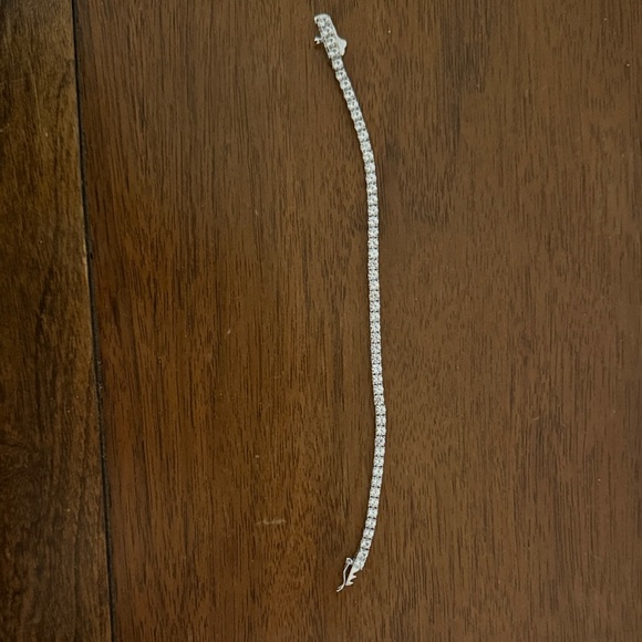 Aurate Sapphire Tennis Bracelet 6ct - Picture 2 of 5